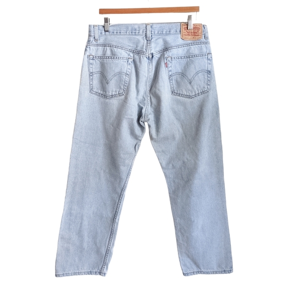 LEVI'S Vintage 505 Men's Light Wash 36x30 Regular Fit Jeans - Picture 3 of 8